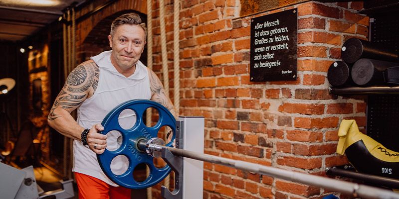 Fitnessstudio Dessau Aktivital - Krafttraining mit der Langhantel
